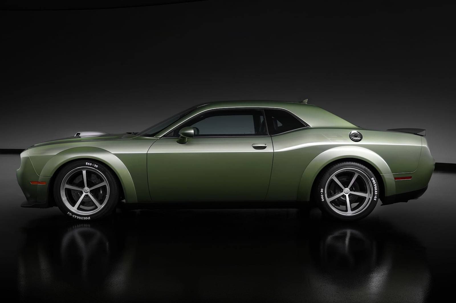 تعرف على أسوأ شركات السيارات بصرفية الوقود 6