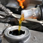 تعرف على أنواع زيوت المحرك والأفضل بينهم لسيارتك تعرف على أنواع زيوت المحرك والأفضل بينهم لسيارتك 2