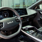 إي-في-6-2022-11-قمرة-القيادة