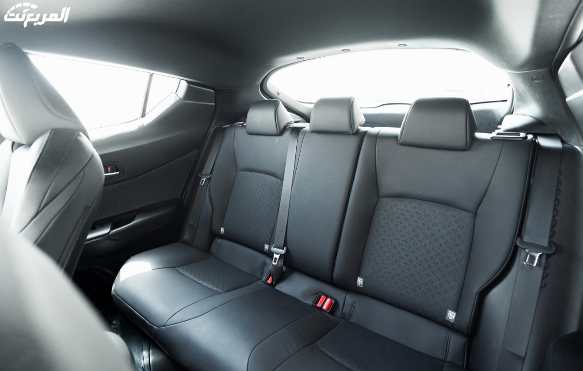 تويوتا-سي-اتش-ار-2022-33