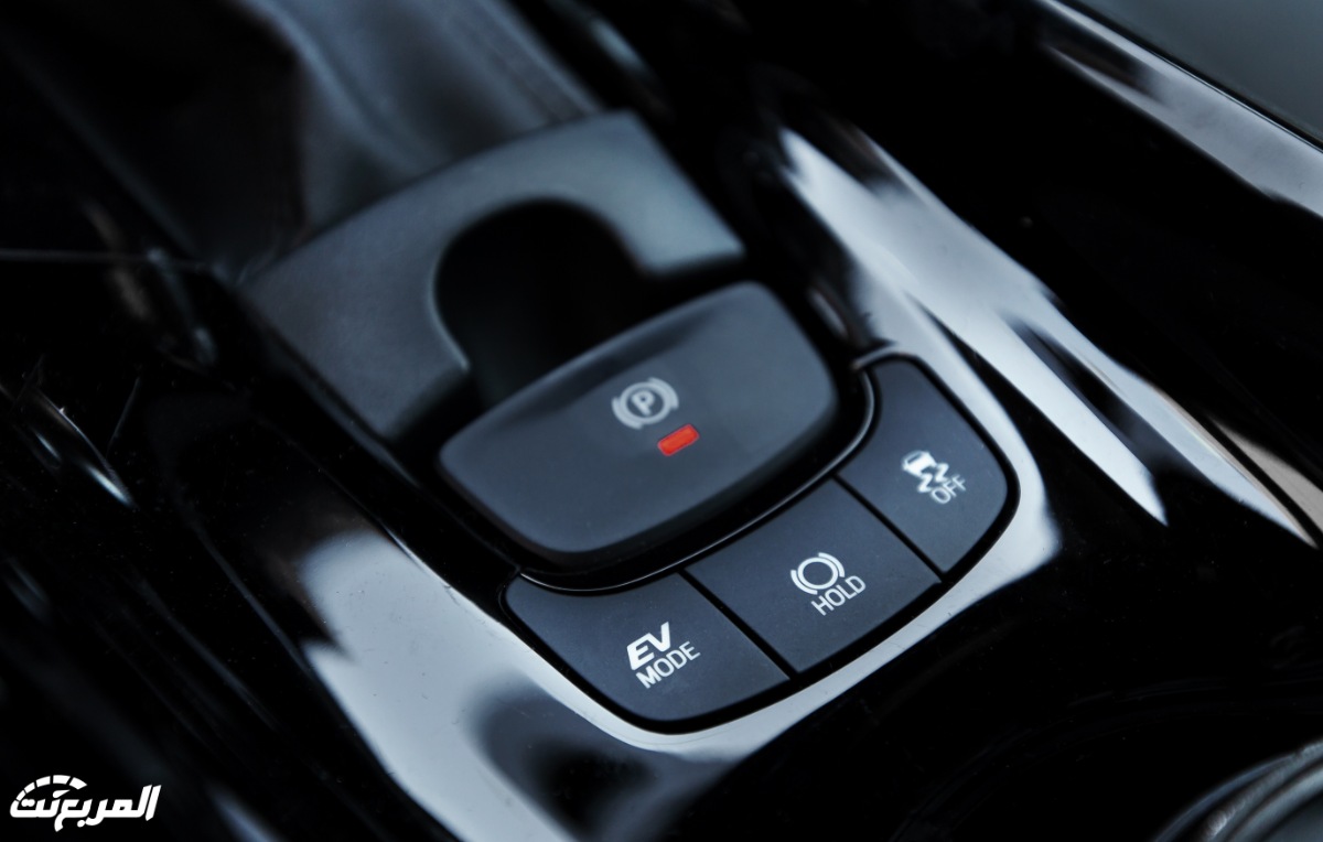 تويوتا-سي-اتش-ار-2022-35