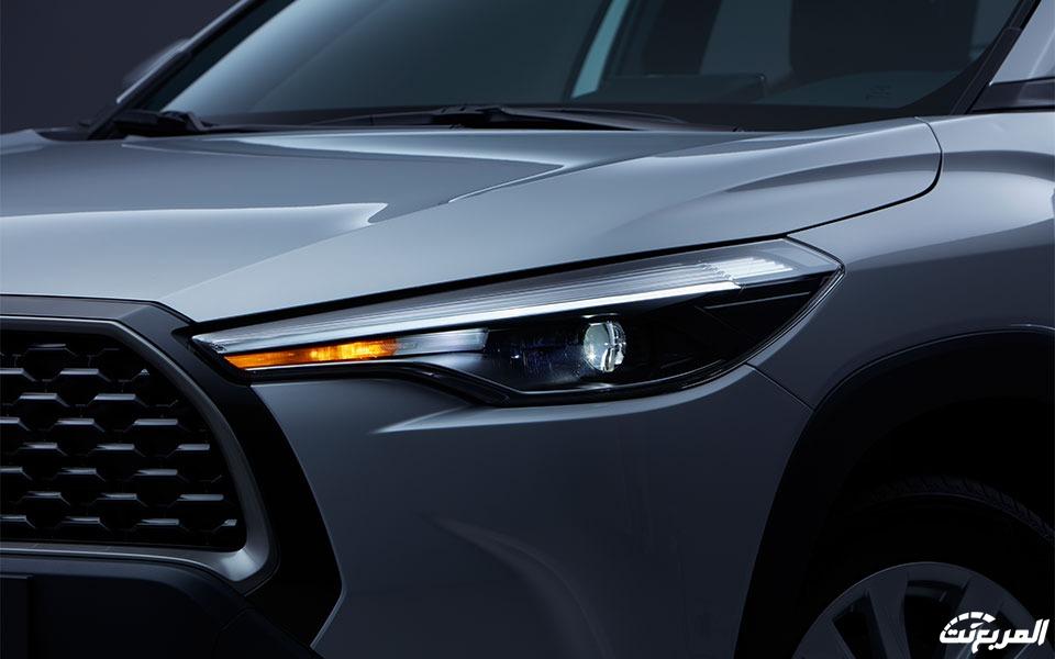 تويوتا-كورولا-كروس-2022-10