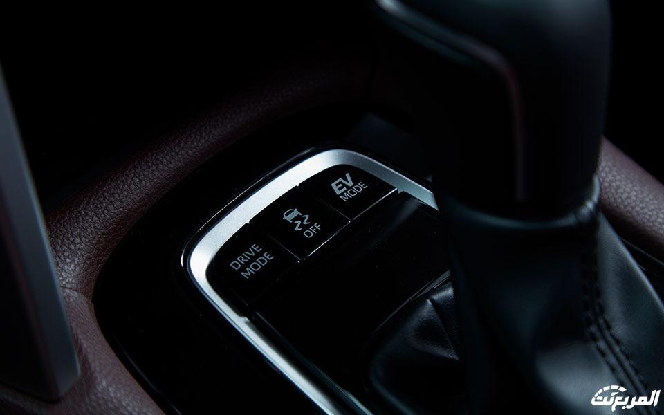 تويوتا-كورولا-كروس-2022-8