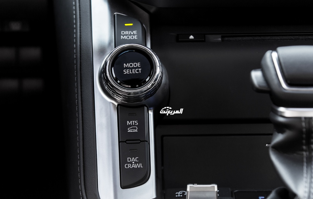 تويوتا-لاندكروزر-2022-29