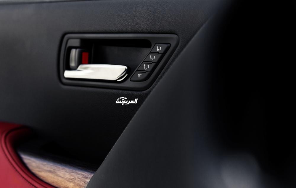 تويوتا-لاندكروزر-2022-32