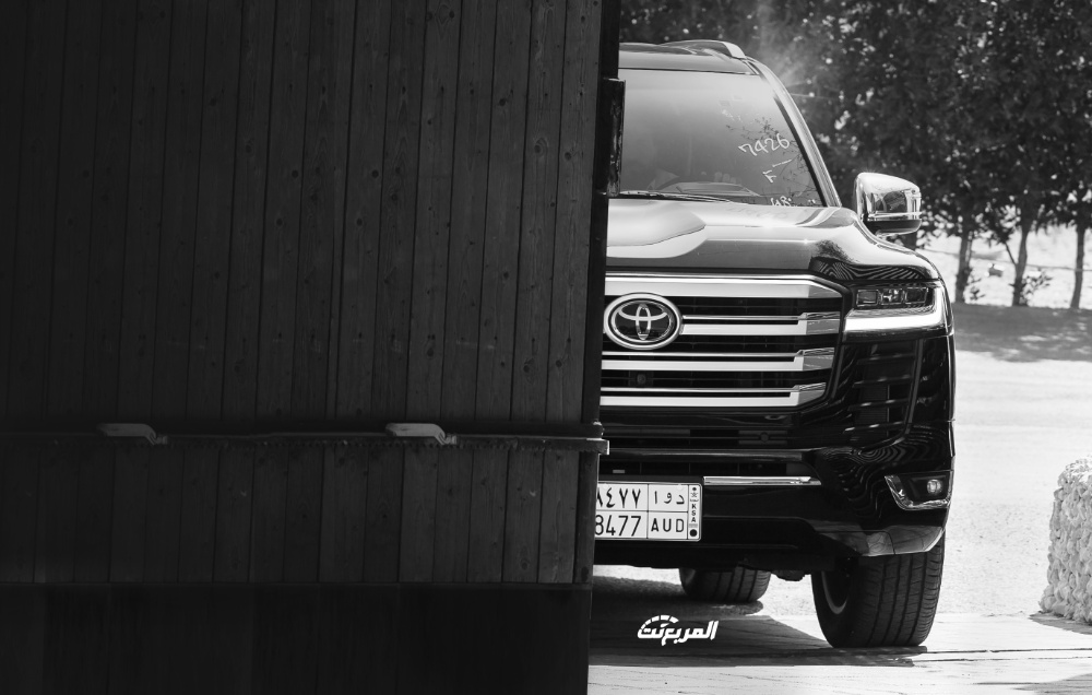 تويوتا-لاندكروزر-2022-6