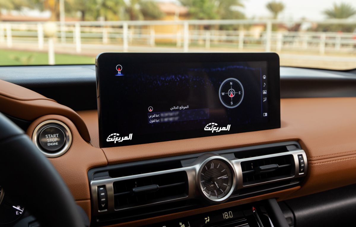 شاشة-لكزس-is