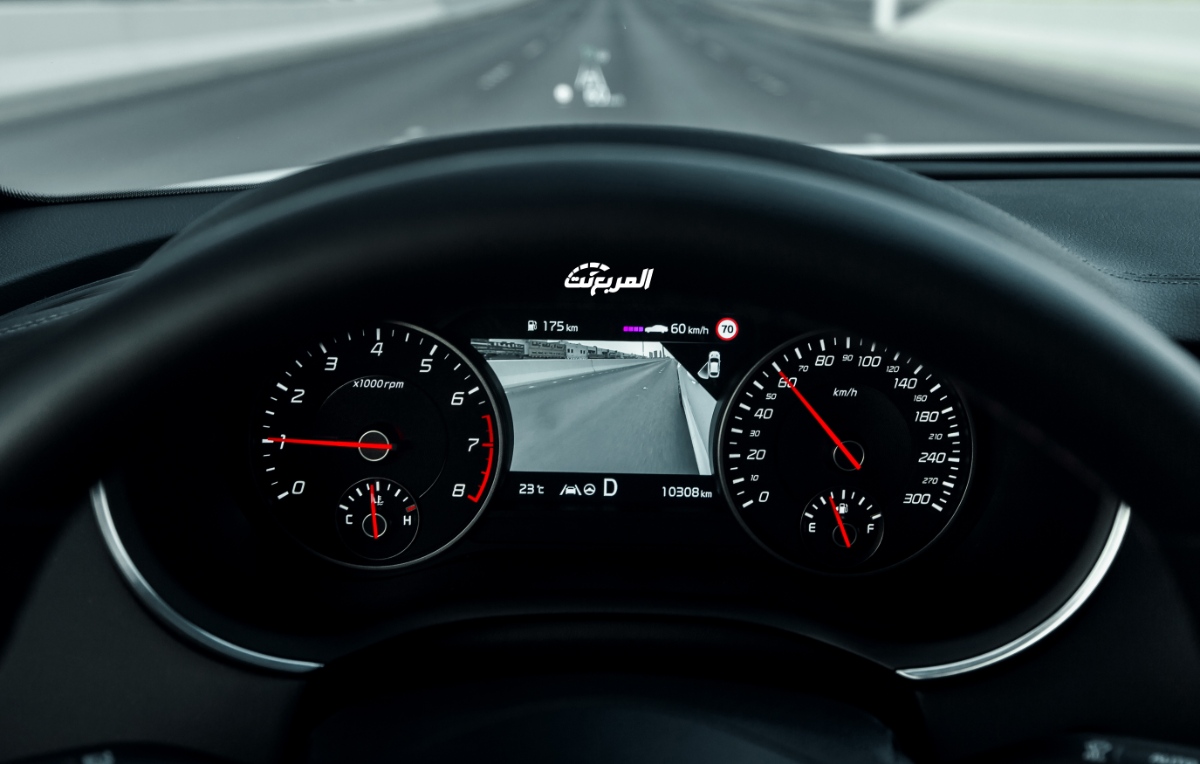 كيا-ستينجر-2022-18