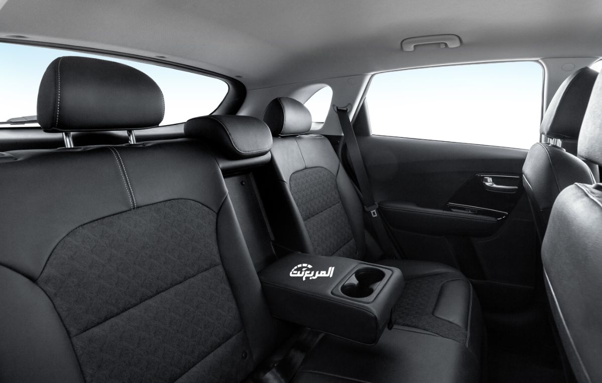 كيا-نيرو-13-المقاعد-الخلفية