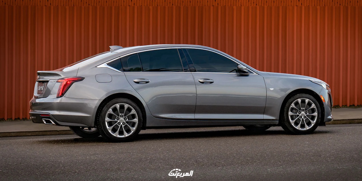 2021-ct5-exterior-gallery-photo-2-driving-bridge