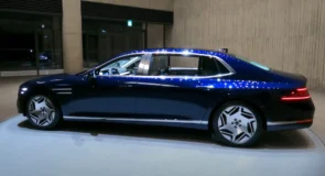 استعراض أهم مزايا جينيسيس G90 الجديدة بقاعدة العجلات الطويلة 5