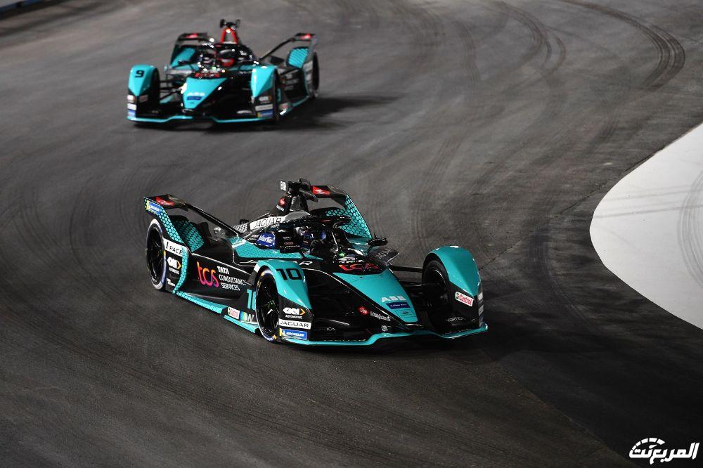 في تحدي الليلة الثانية بسباق الدرعية: فريق جاكوار للسباقات ينفذ أسرع لفة