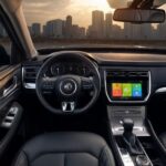 ام-جي-rx8-2022-10