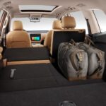 ام-جي-rx8-2022-18