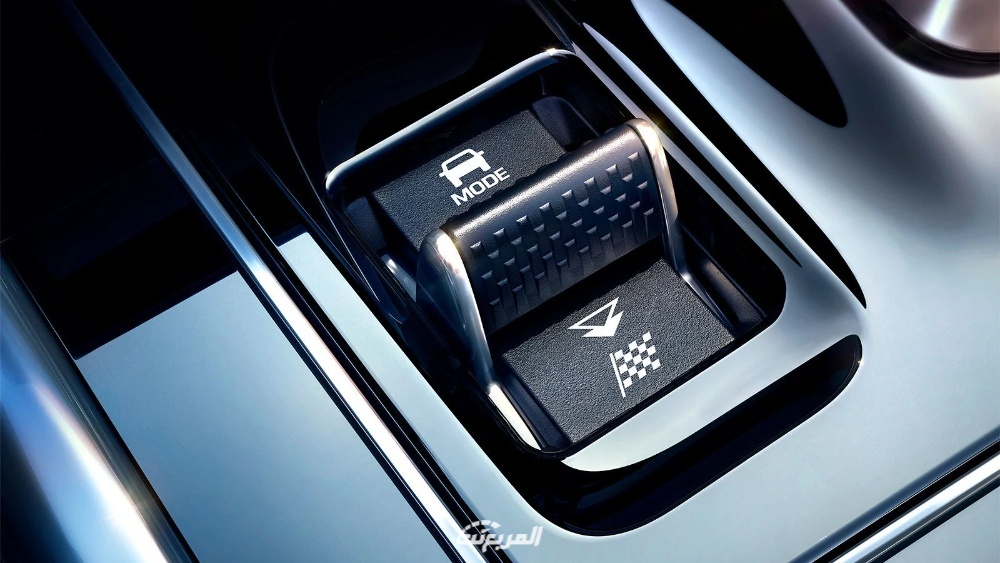 جاكوار-اكس-اي-2022-4-2