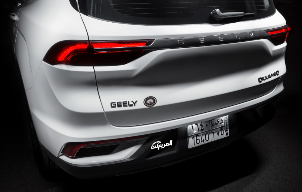 جيلي-أوكافانجو-2022-32