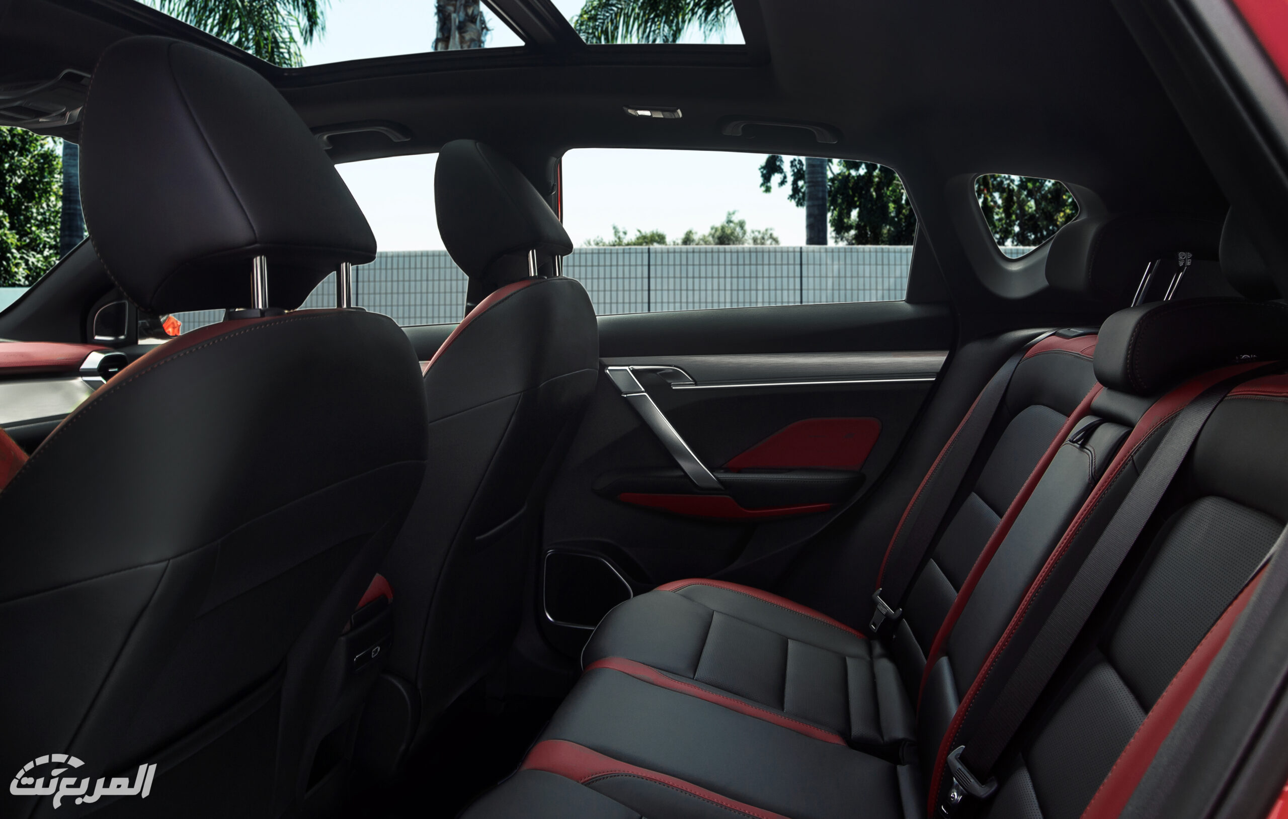 جيلي-كولراي-2022-54