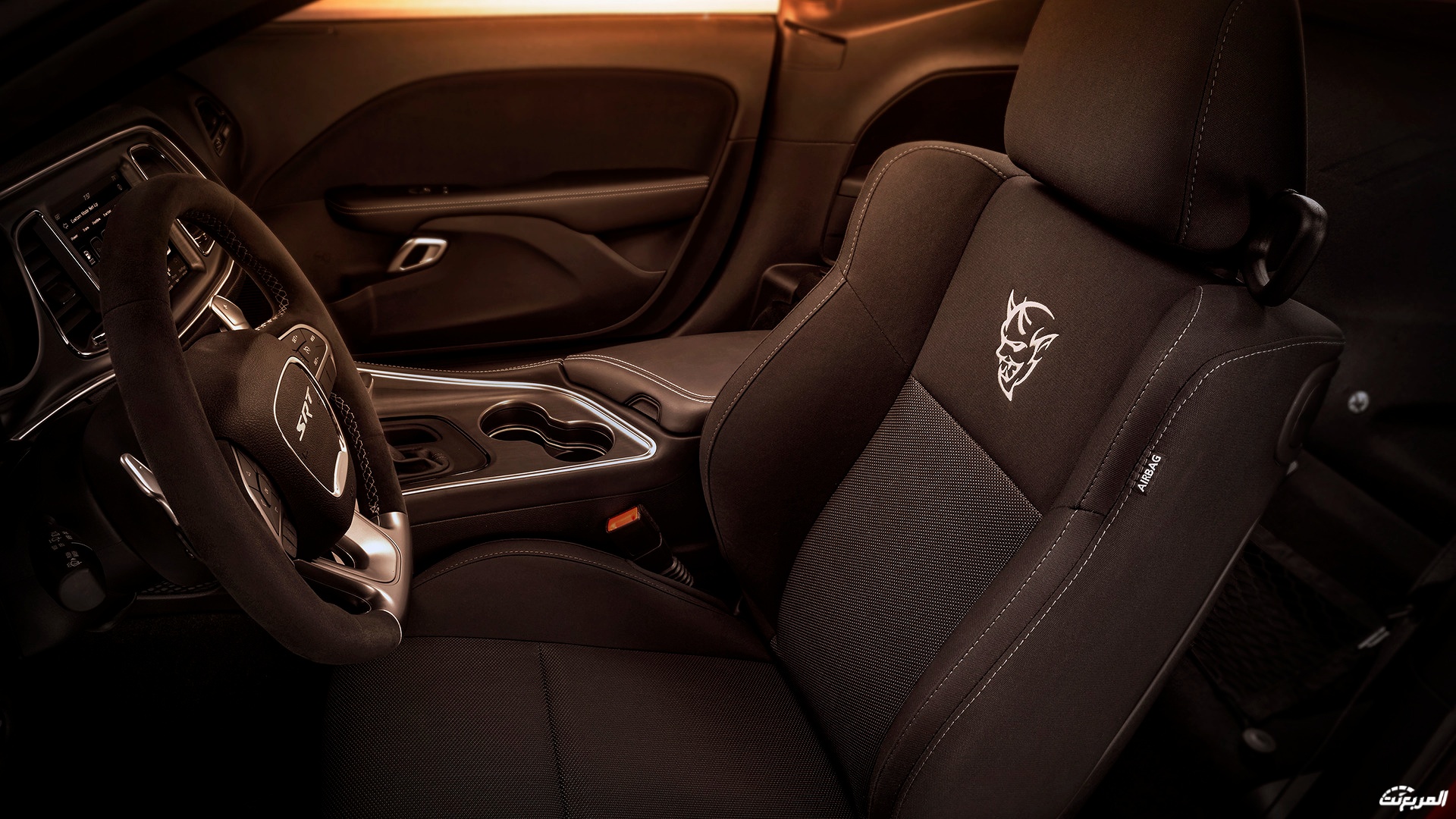 دودج-تشالنجر-2022-34