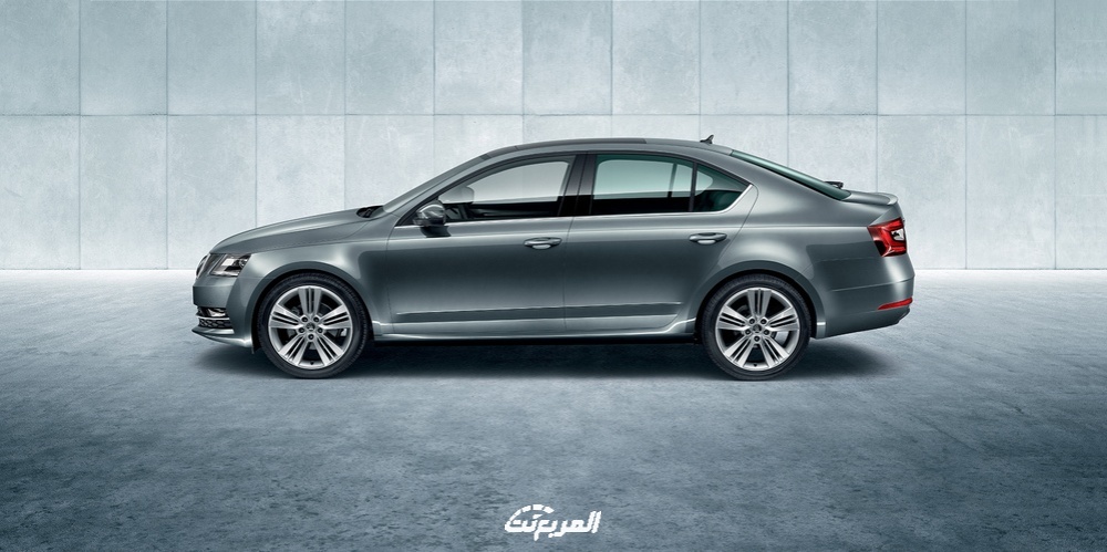 سكودا-أوكتافيا-2022-17