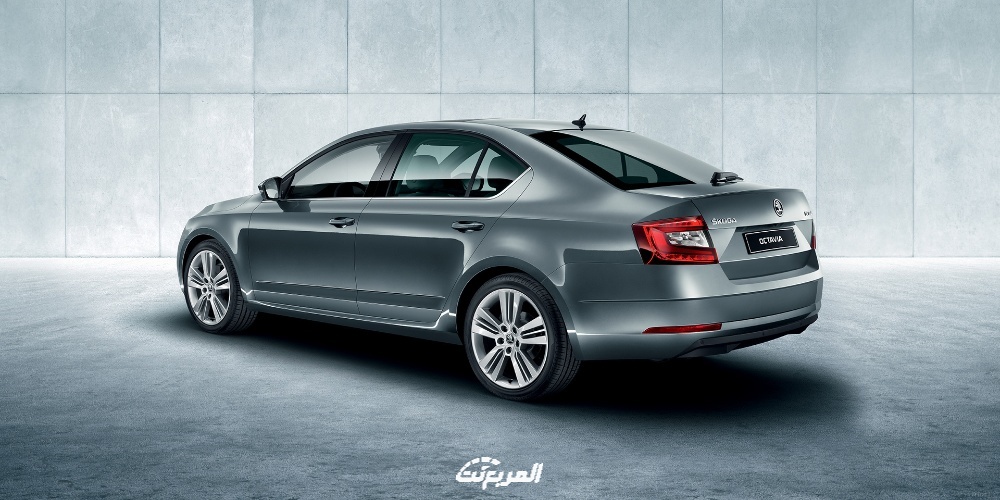سكودا-أوكتافيا-2022-18
