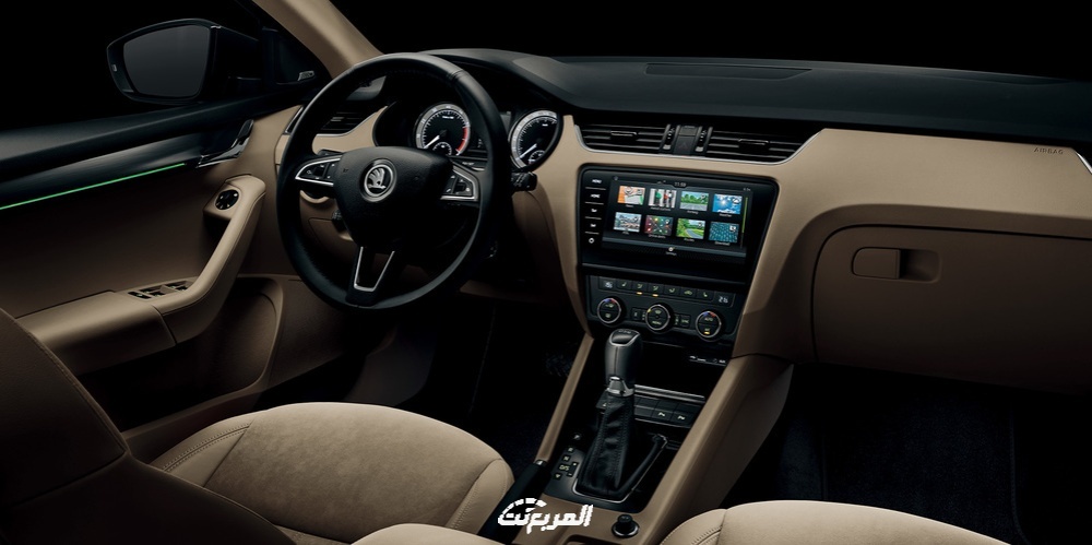 سكودا-أوكتافيا-2022-6