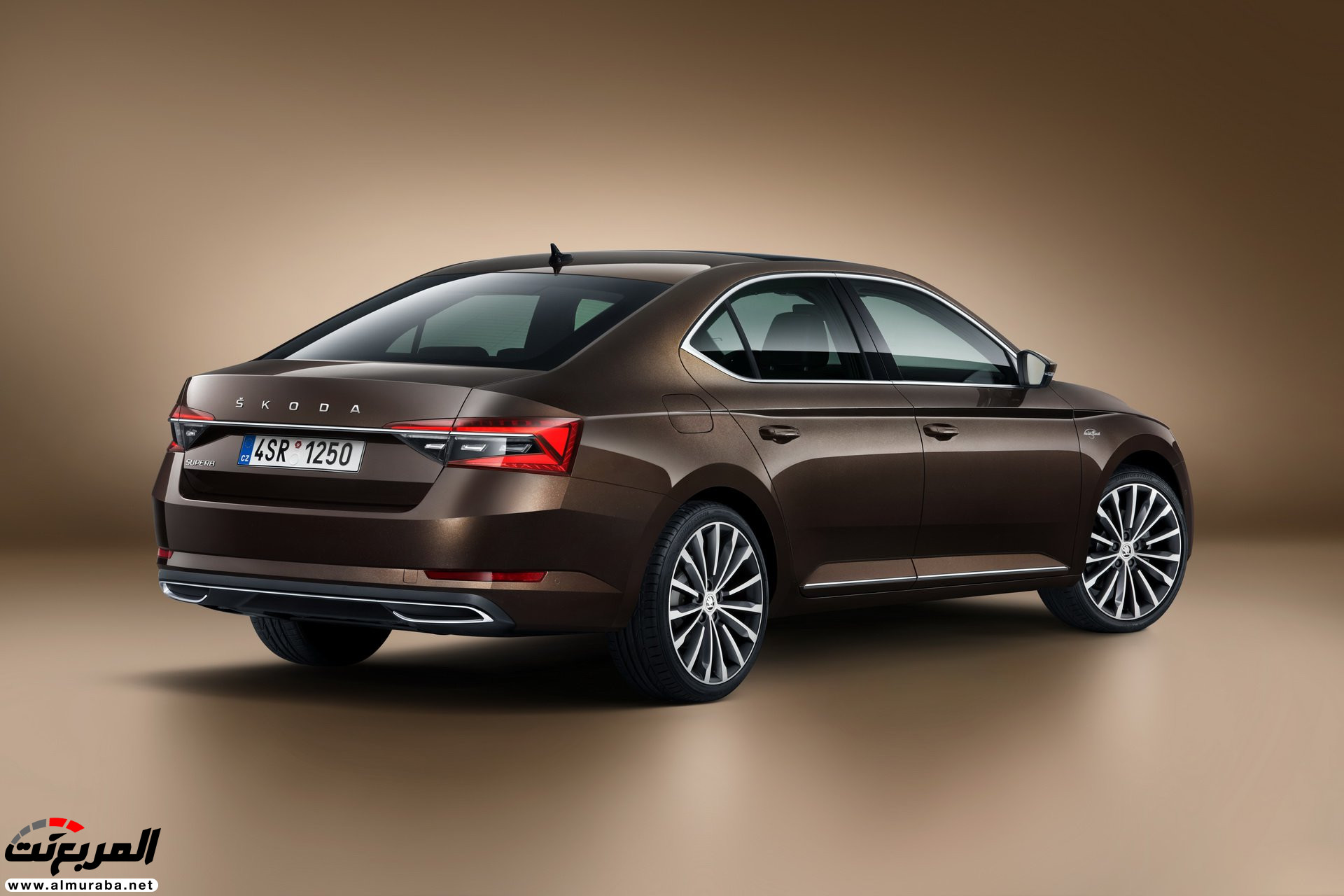 سكودا-سوبيرب-2022-8