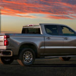 شيفروليه-سيلفرادو-2022-10