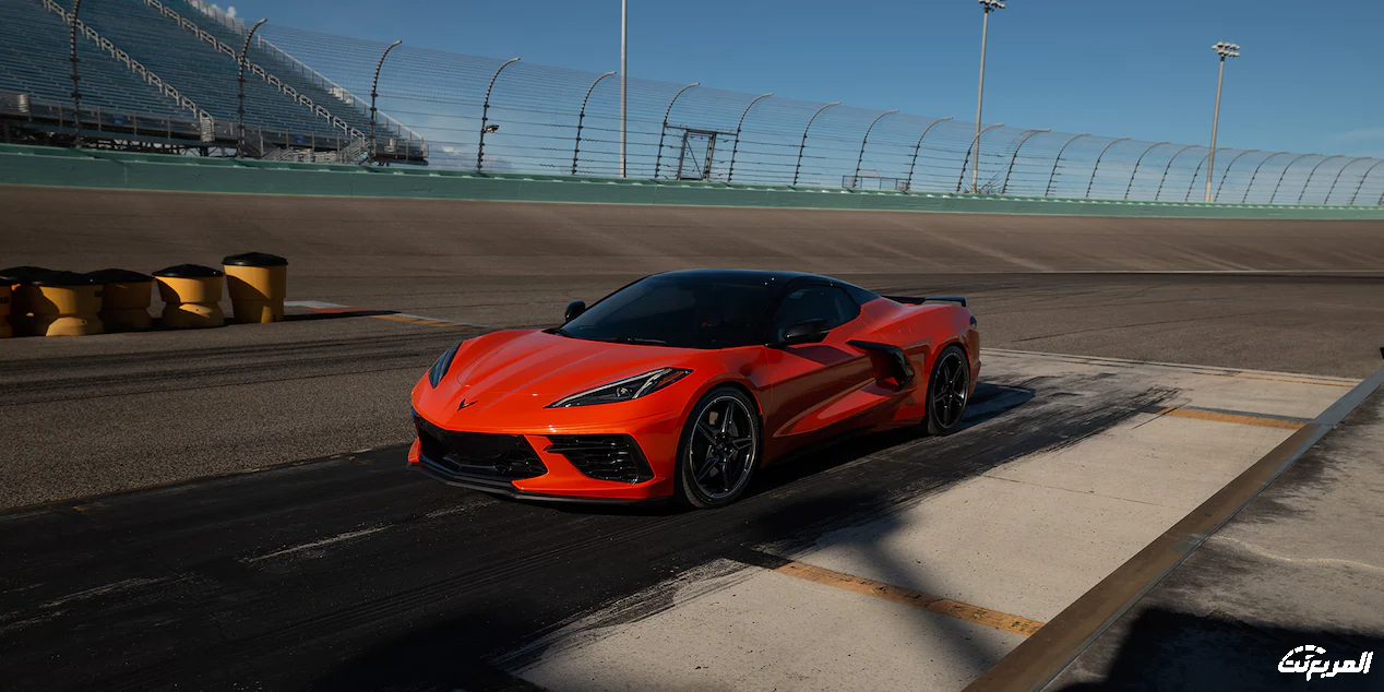 شيفورليه-كورفيت-2022-3