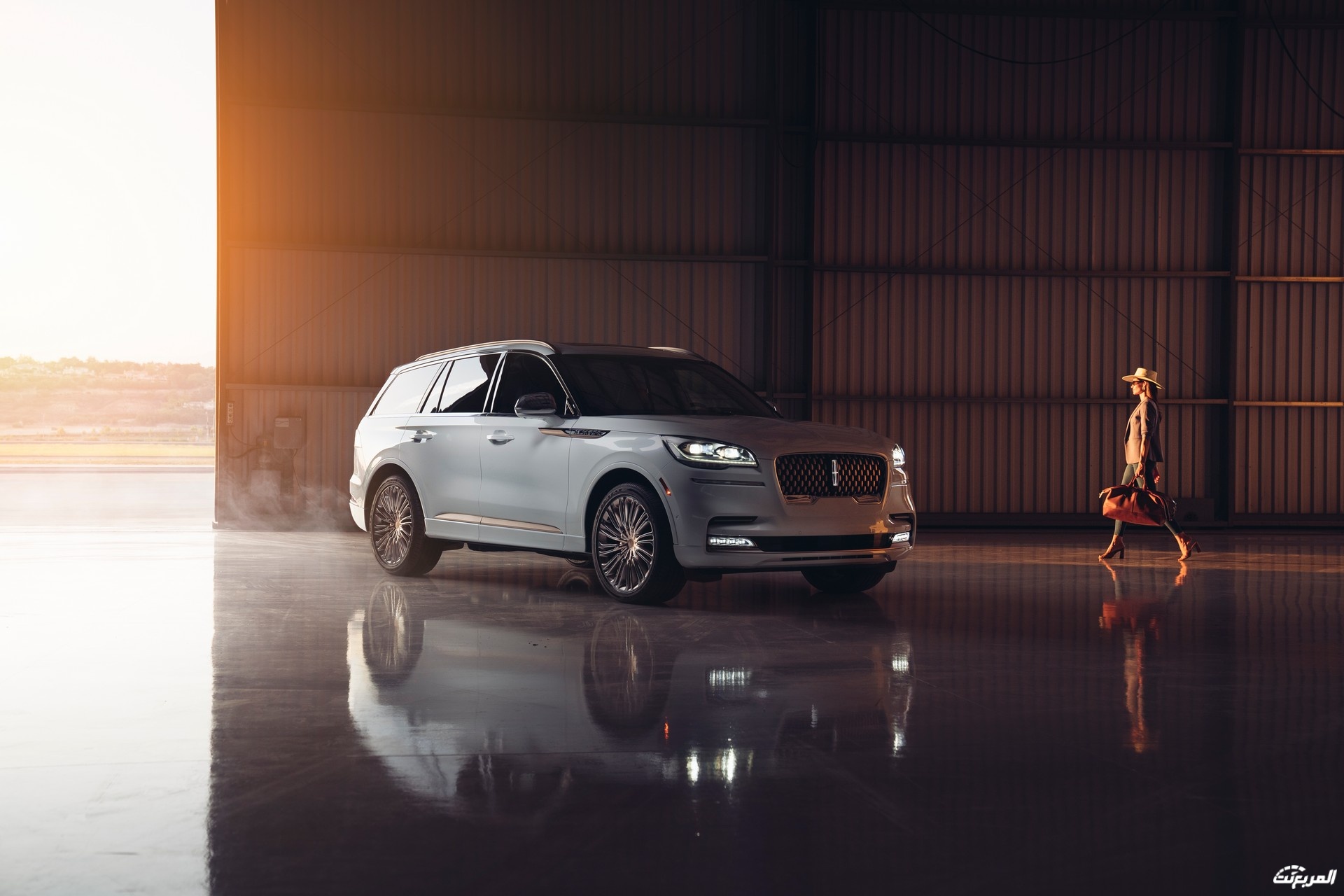 لينكولن-افياتور-2022-13