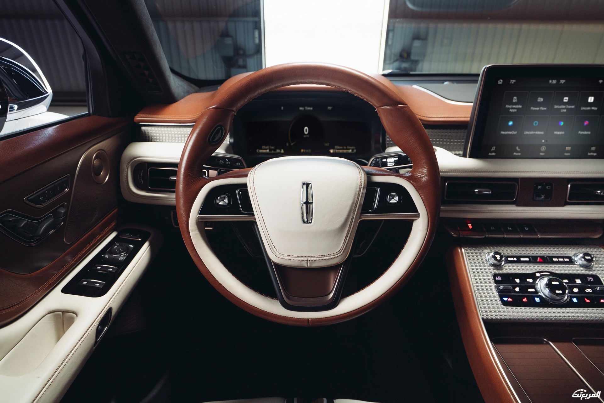 لينكولن-افياتور-2022-2