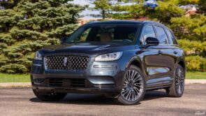 لينكولن كورسير 2022 في السعودية "مواصفات وصور" لينكولن كورسير 2022 في السعودية "مواصفات وصور" 1