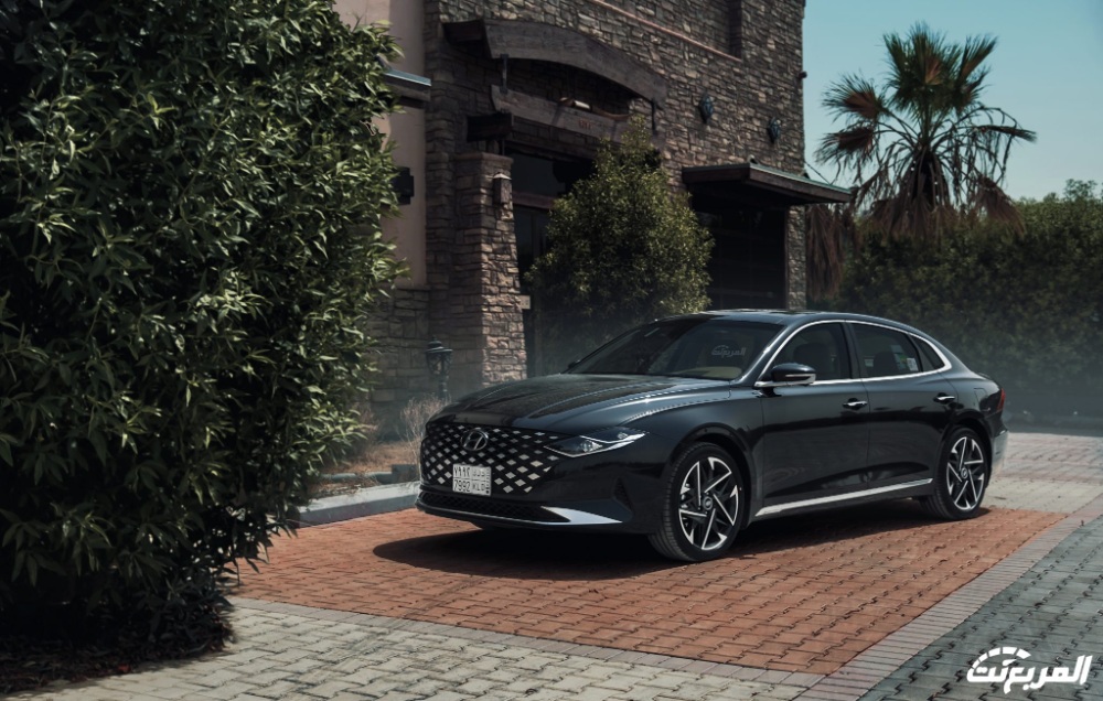 هيونداي-ازيرا-2022-10