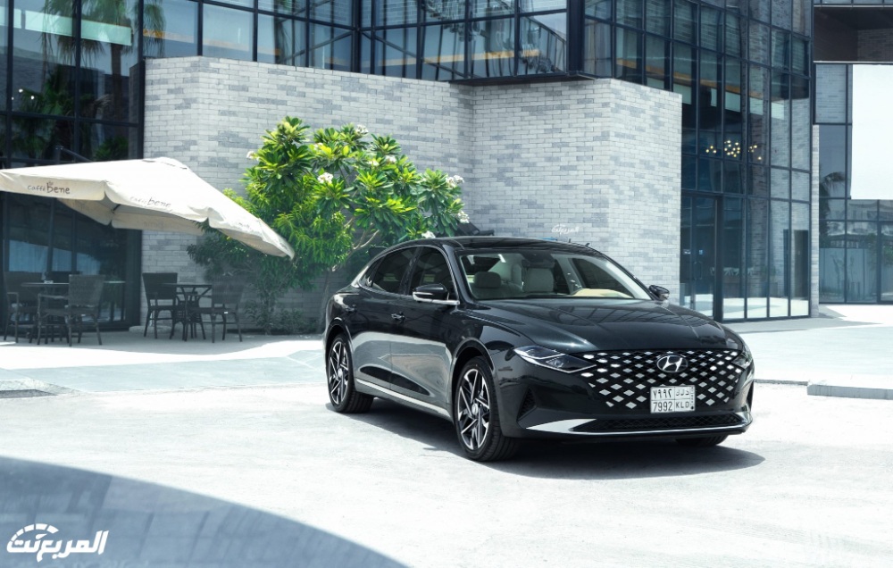 هيونداي-ازيرا-2022-27