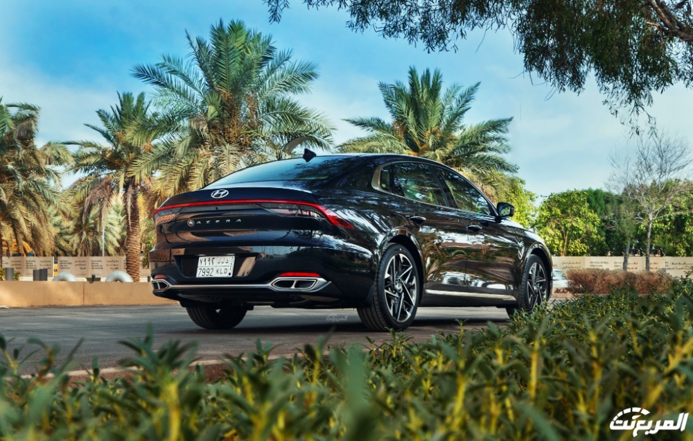 هيونداي-ازيرا-2022-31