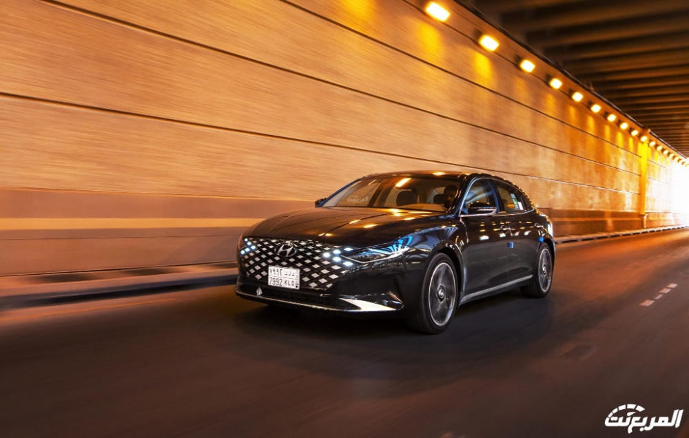 هيونداي-ازيرا-2022-35