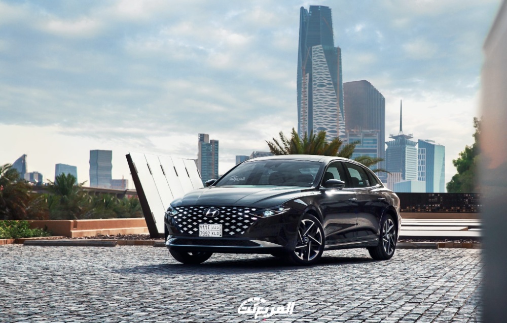 هيونداي-ازيرا-2022-38