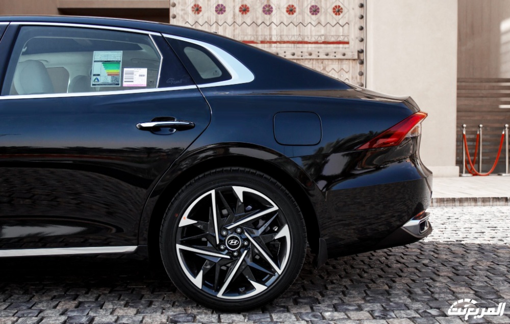 هيونداي-ازيرا-2022-49