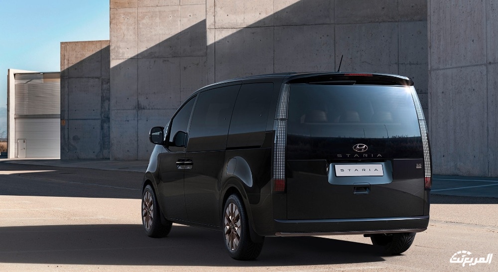 هيونداي-ستاريا-2022-4-3