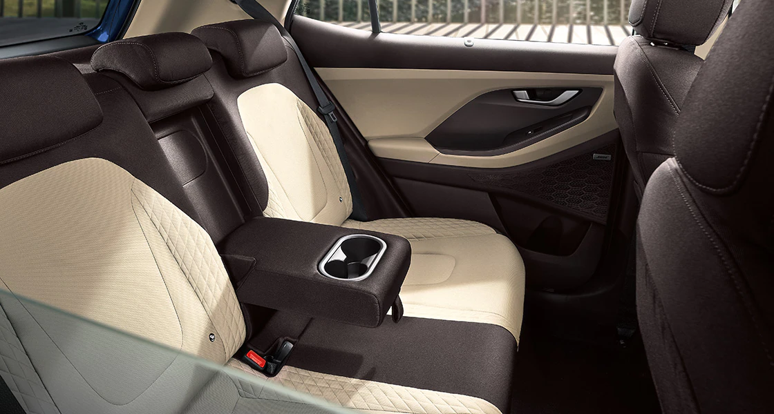 هيونداي كريتا 2022 في السعودية “صور ومواصفات وأسعار” هيونداي كريتا 2022 في السعودية “صور ومواصفات وأسعار” 10