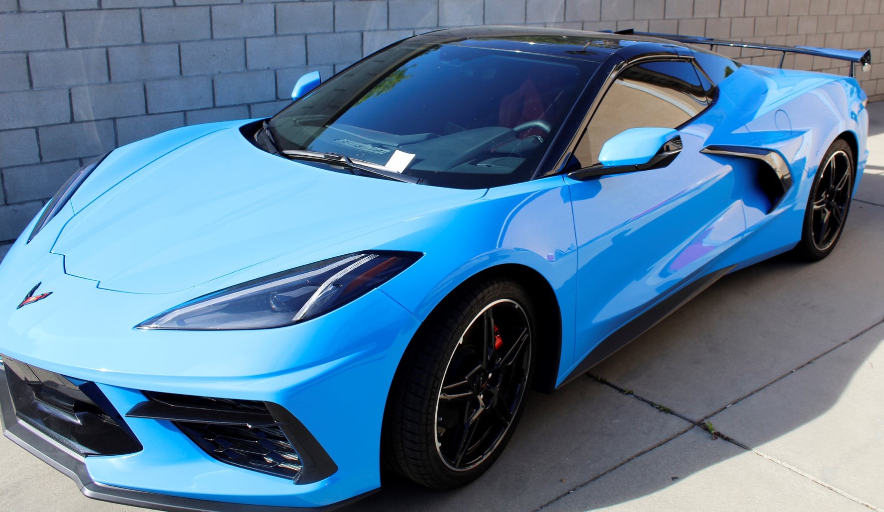 الشرطة الأمريكية تستعيد 35 سيارة فاخرة مسروقة بقيمة 8.6 مليون ريال! الشرطة الأمريكية تستعيد 35 سيارة فاخرة مسروقة بقيمة 8.6 مليون ريال! 3