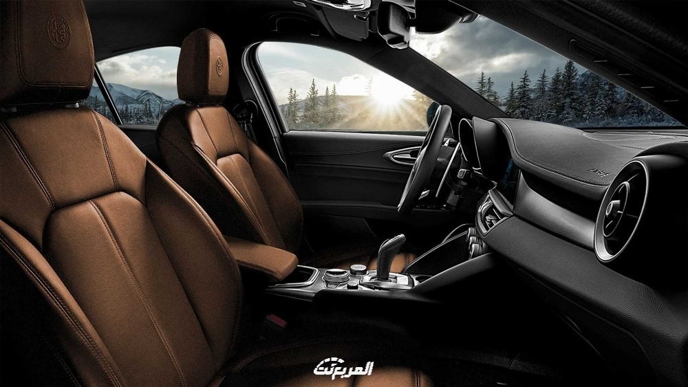 الفاروميو-جوليا-2022-20