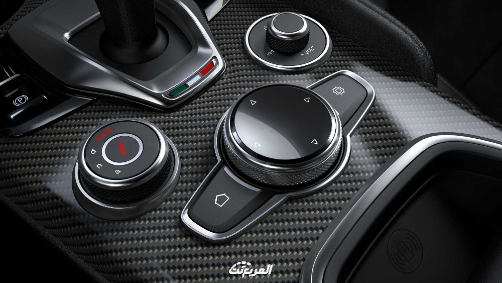 الفاروميو-جوليا-2022-23