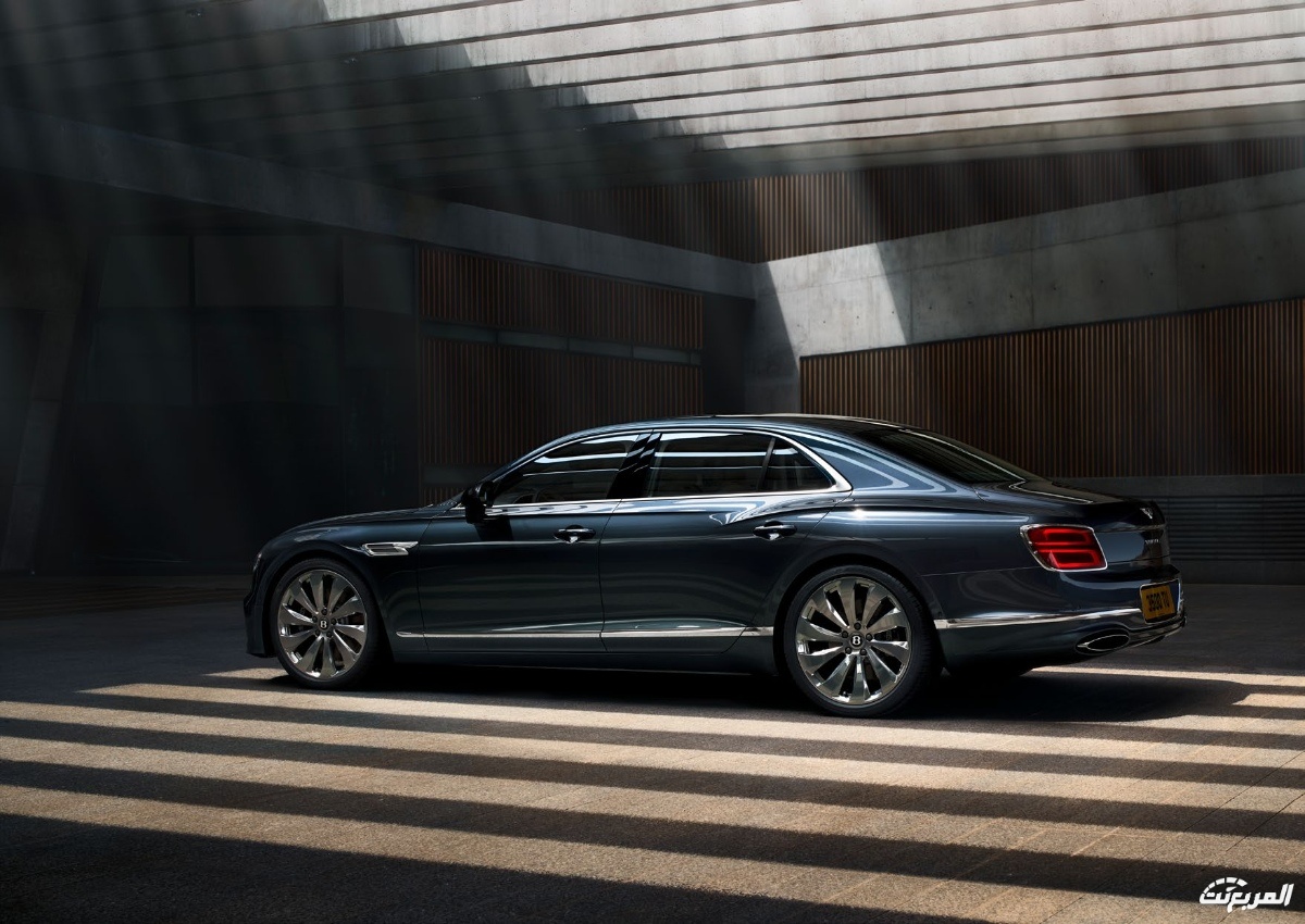 بنتلي-فلاينج-سبير-2022-3