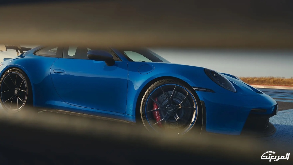 بورش-911-2022-18