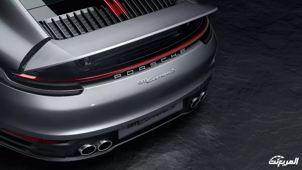 بورش-911-2022-32