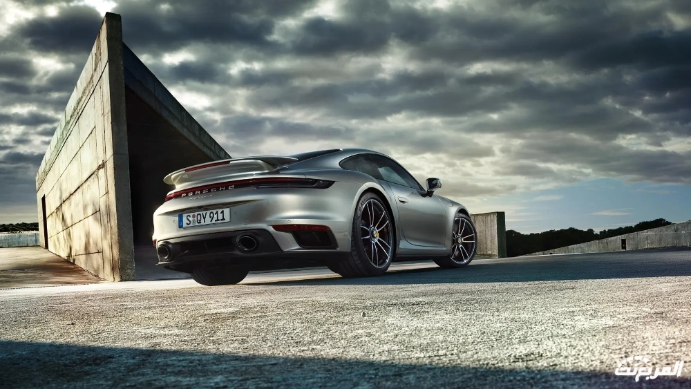 بورش-911-2022-4