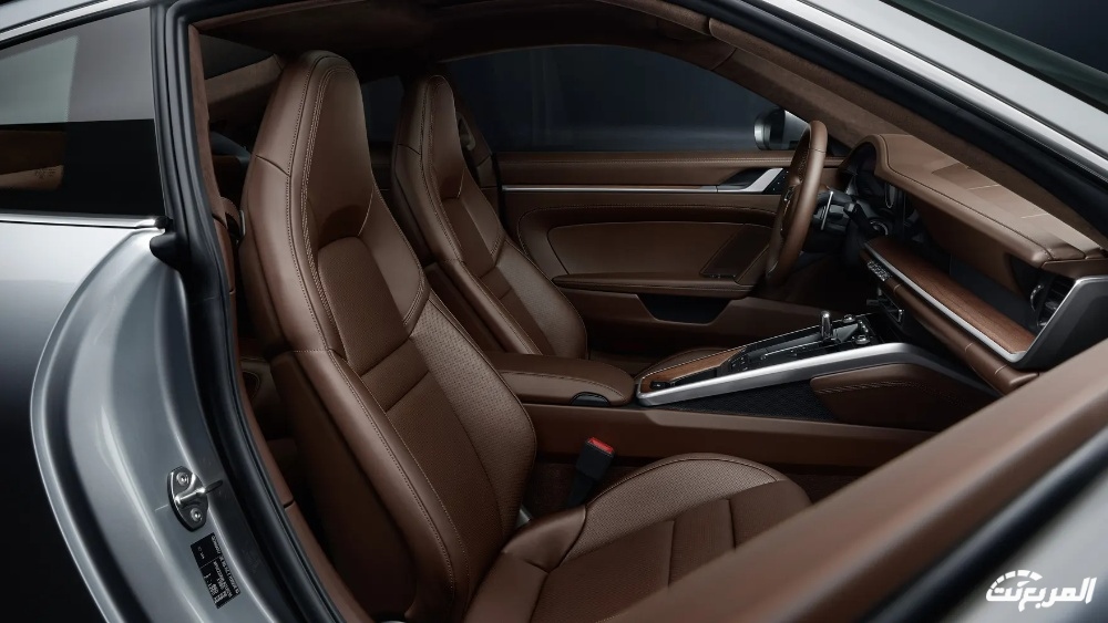 بورش-911-2022-47