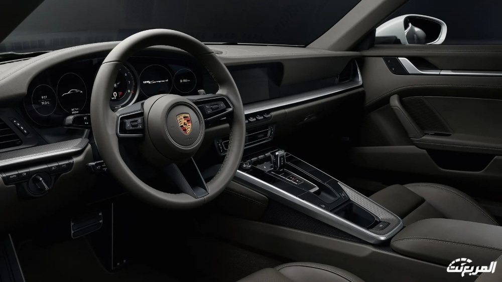 بورش-911-2022-48