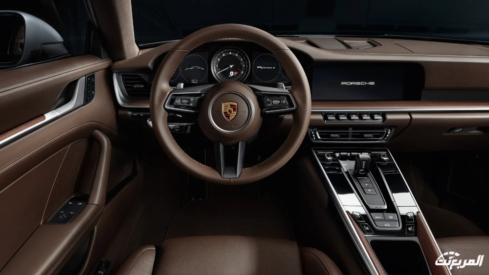 بورش-911-2022-57