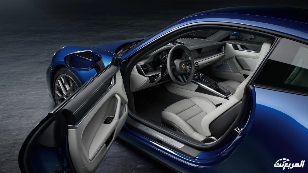 بورش-911-2022-60